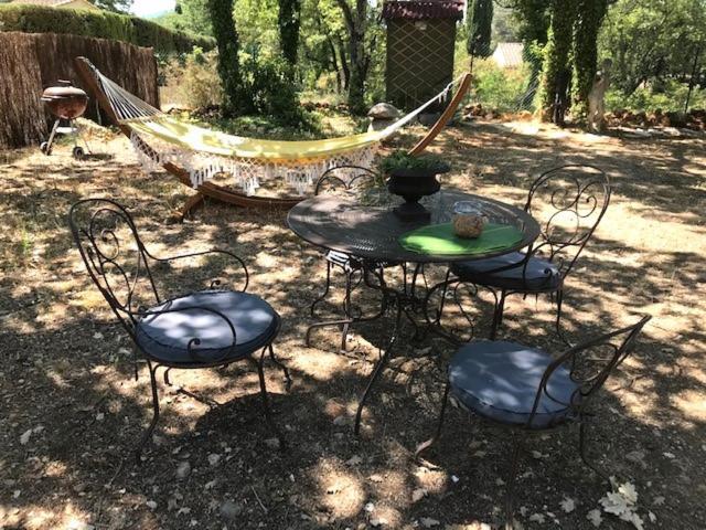 La Brindille Petit Mas Provencal Meuble De Tourisme 3 Etoiles 2-3 Personnes 1 Piece 30 M2 Tout Confort Lisiere Foret Jardin Jacuzzi Piscine Saint-Paul-en-Forêt Esterno foto